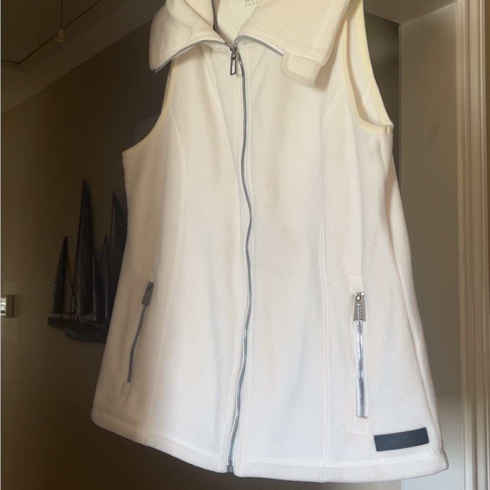 Womens White Zip-Front Fleece Vest